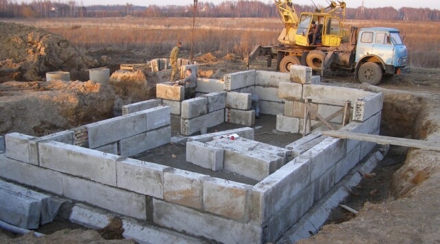Блочный фундамент